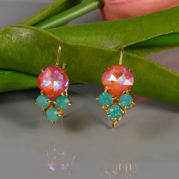 Statement Earrings - Picture 7 of 9